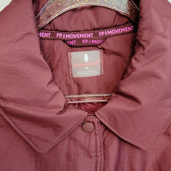 Free People FP Movement Sz Medium Off The Bleachers Coaches Jacket Wine NWT $148 - Picture 5 of 16